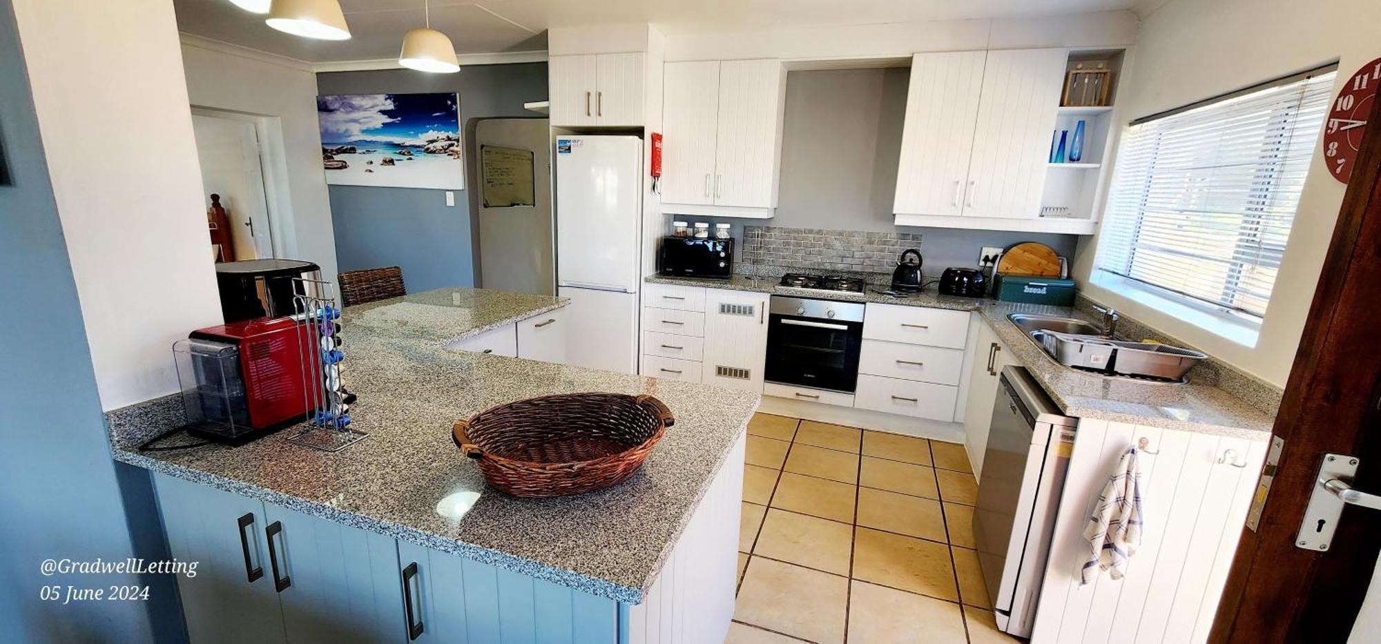 Don's Rest - Sleeps 7 Apartment Margate